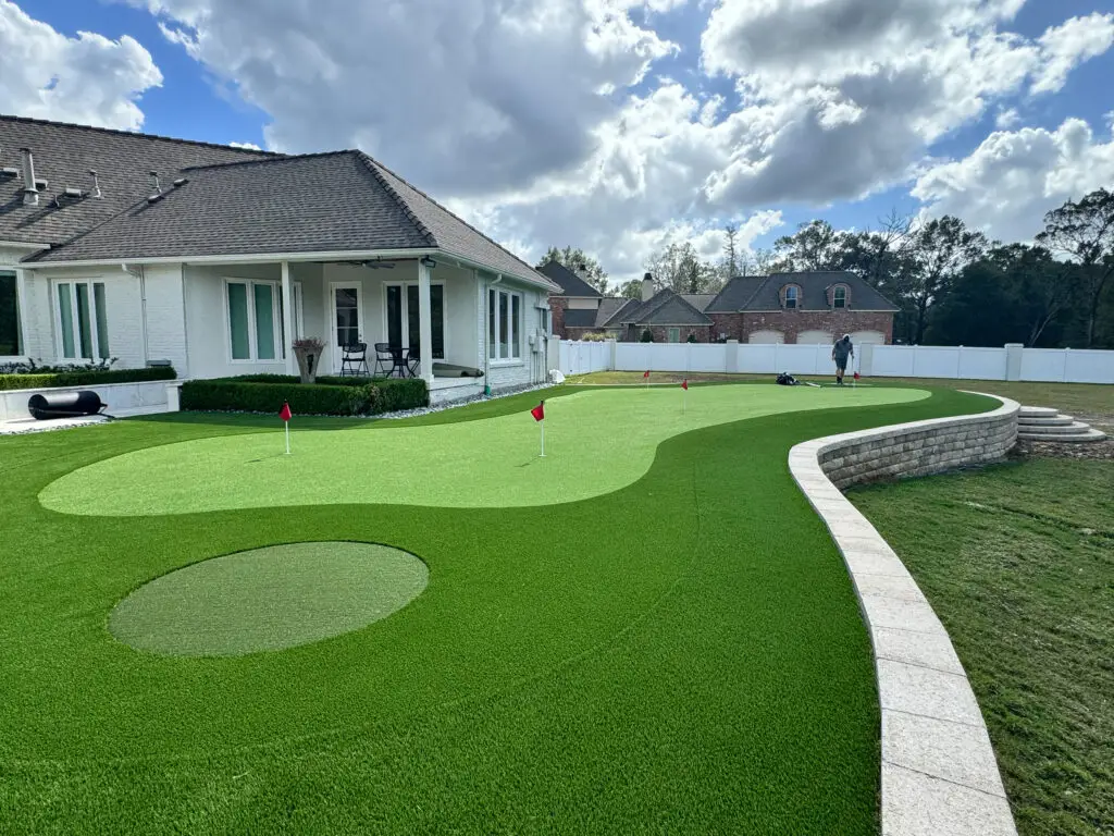 Backyard Putting Greens in Chattanooga
