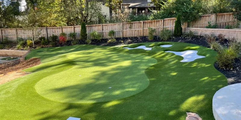 Backyard Putting Greens in Chattanooga